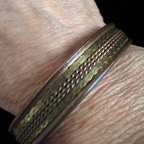 Copper brass inset braid with magnets - Picture 2 of 4
